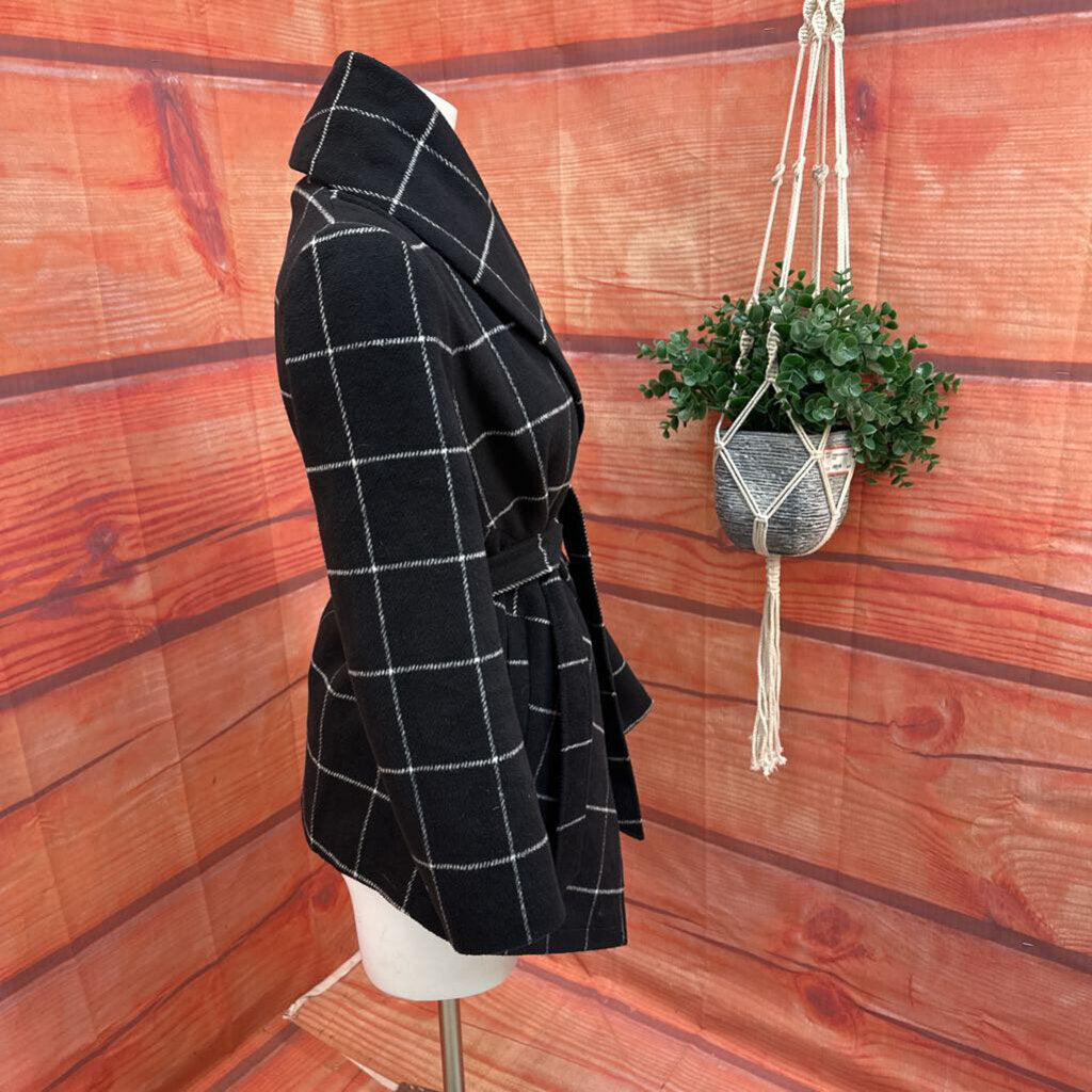 CHICWISH BLACK BELTED COAT SIZE SMALL