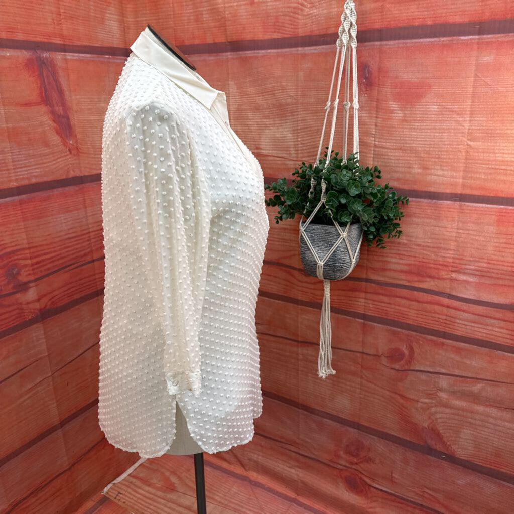 J MCLAUGHLIN IVORY TOP SIZE LARGE