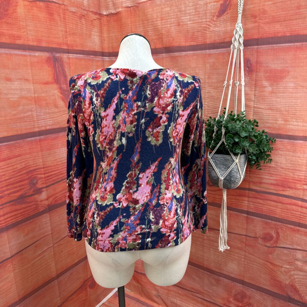 TALBOTS MULTICOLOR FLORAL SWEATER SIZE LARGE