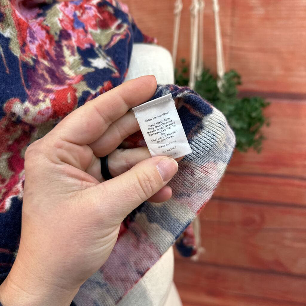 TALBOTS MULTICOLOR FLORAL SWEATER SIZE LARGE