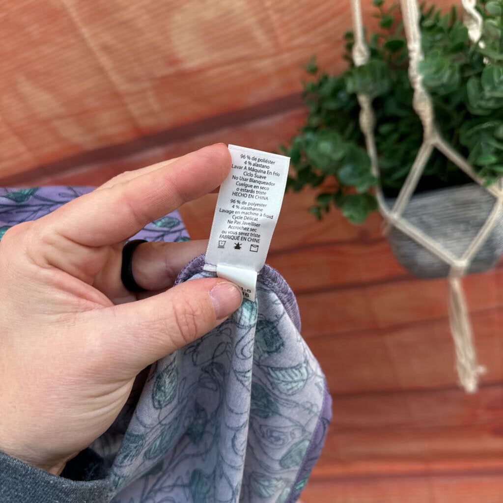 NWT LULAROE IRMA PATTERN TOP SIZE SMALL