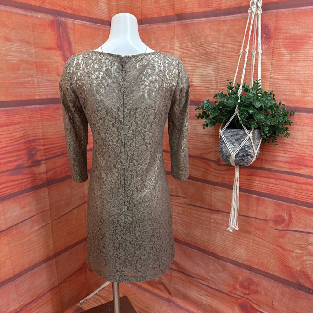 Donna Morgan Lace Dress