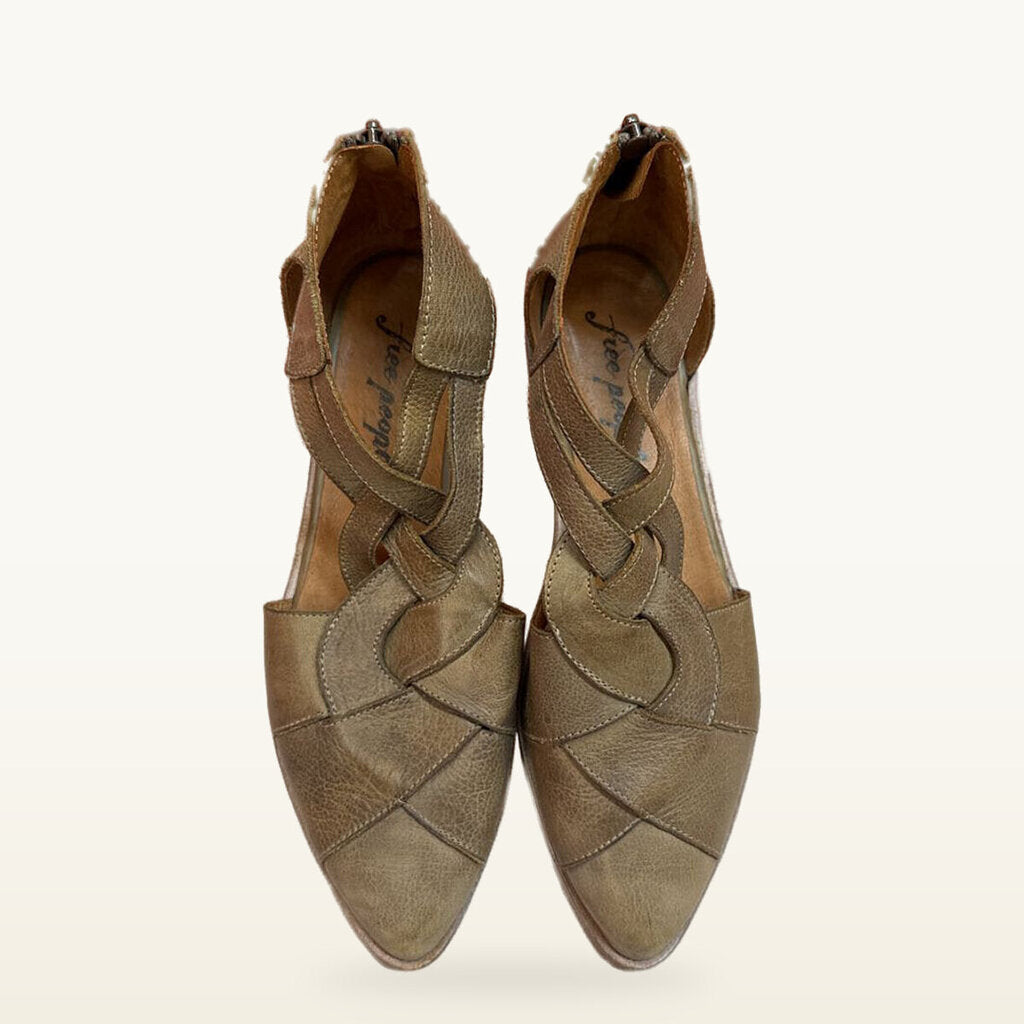 Free People Beige Cutout Flats - 7