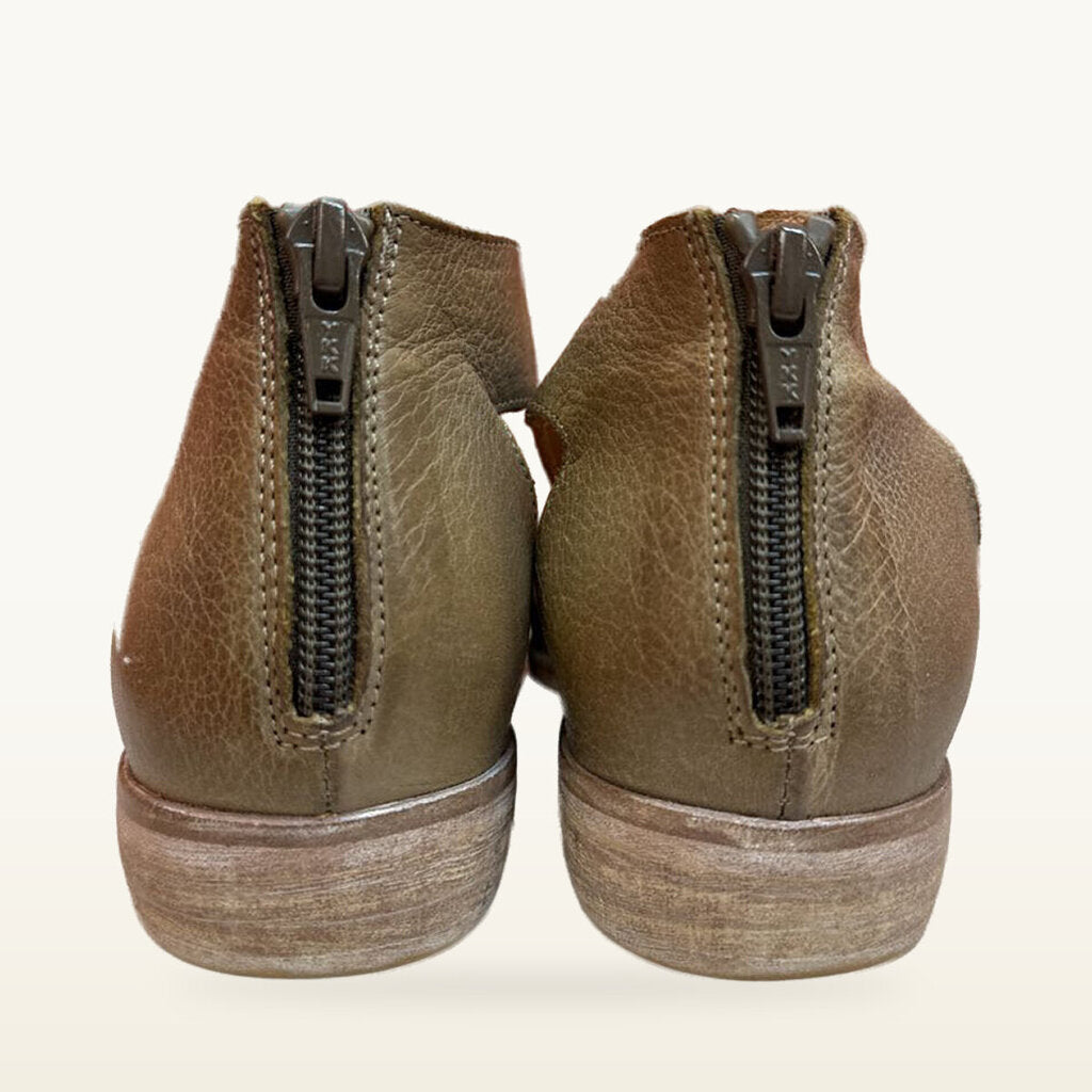 Free People Beige Cutout Flats - 7