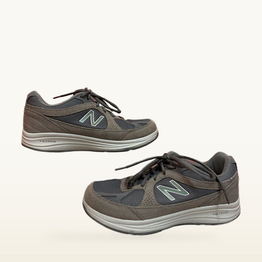 New Balance Gray Athletic Shoes - Men's 7.5