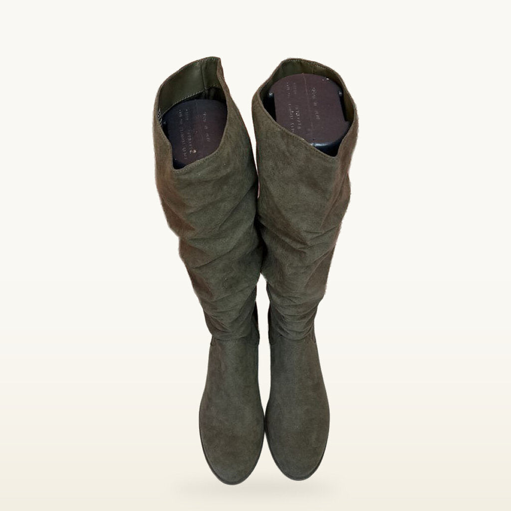 Kelly & Katie Tall Green Slouch Boots - Size 10
