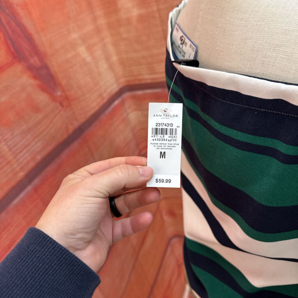 NWT ANN TAYLOR GREEN STRIPED TOP SIZE MEDIUM