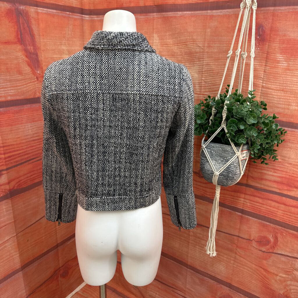 CUPCAKES & CASHMERE WHITE TWEED MOTO JACKET SIZE MEDIUM