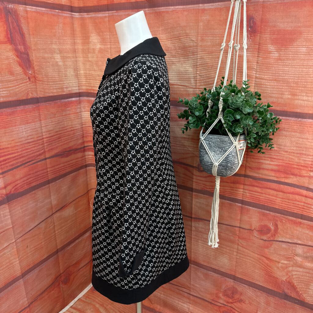 SAVIDA BLACK WHITE COAT SIZE 8