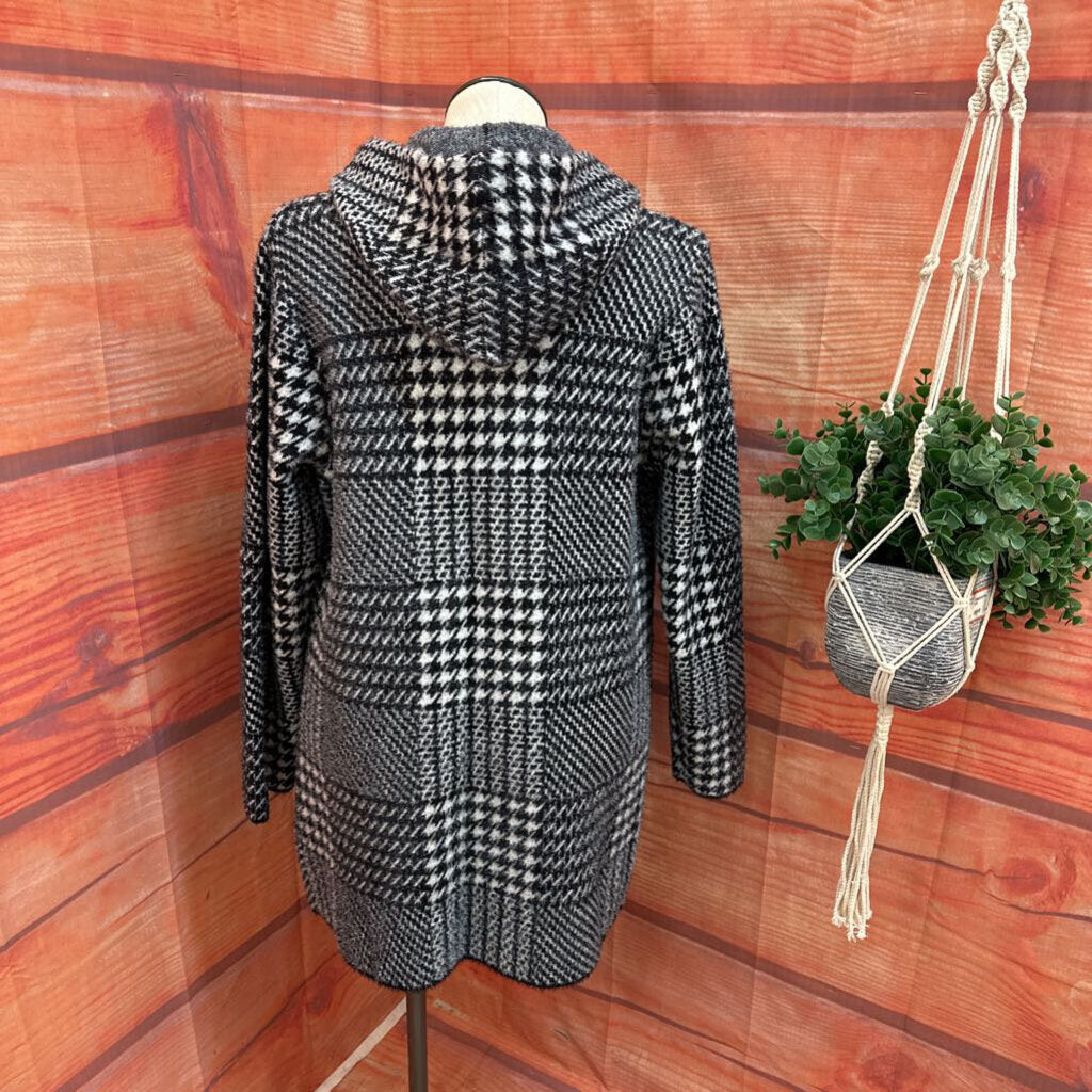 NWT WORKSHOP GRAY CARDIGAN SIZE LARGE