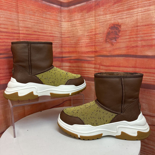 Women’s Brown and Green Decorative Ankle Boots