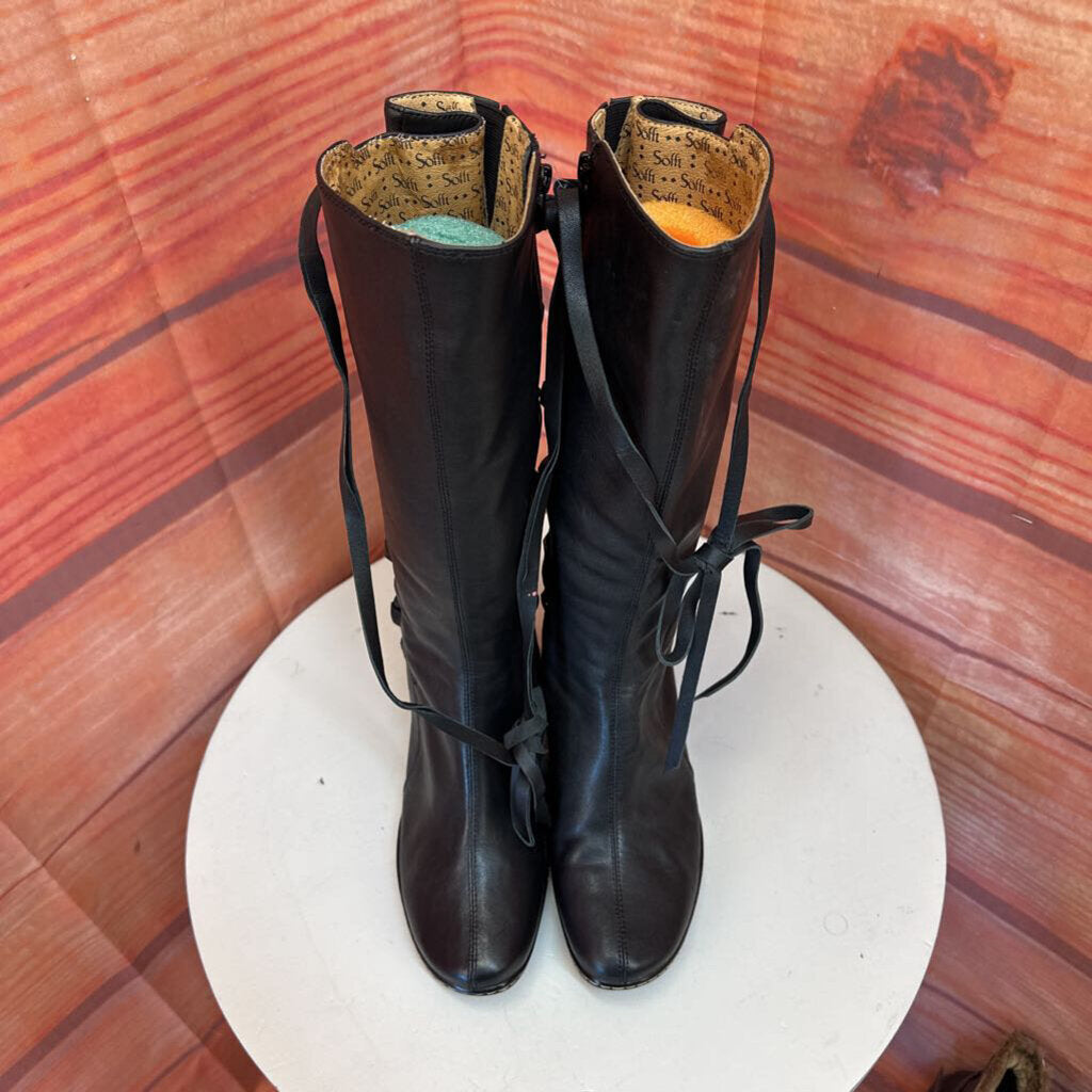 Black High Heeled Knee-High Boots