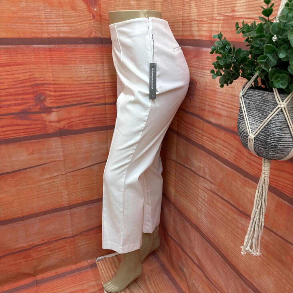 Curvy High Waist Kick Crop Pants