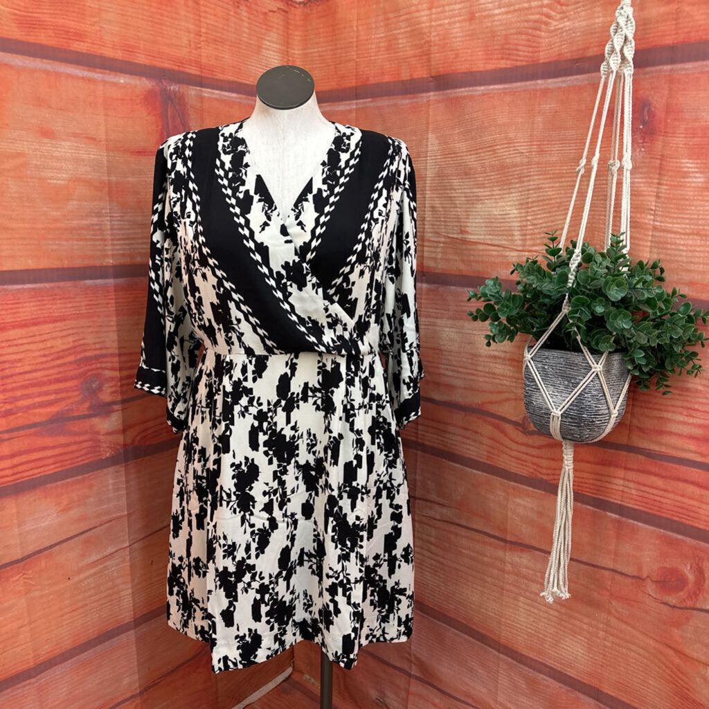 Cabi Women's XL Dress in Black and White