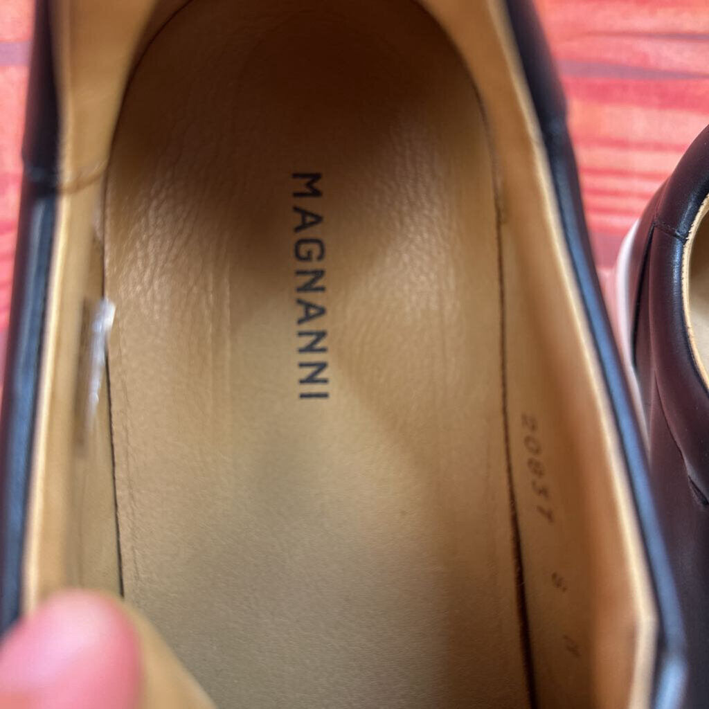 Men’s Magnanni Black Leather Sneakers