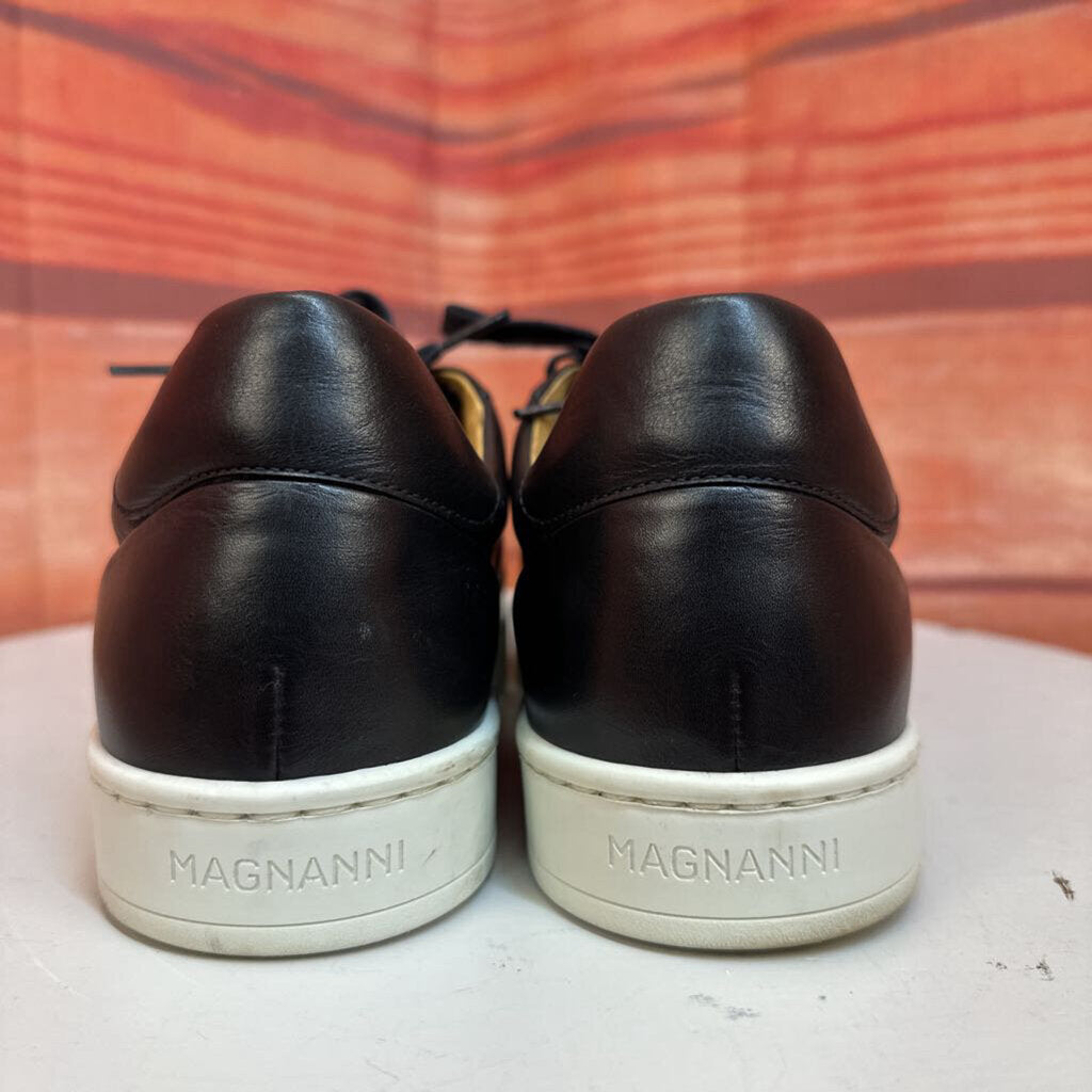 Men’s Magnanni Black Leather Sneakers